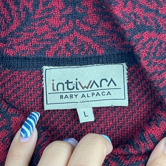 Intiwara baby alpaca Design red Cardigan sweater Womens Size Large - Picture 6 of 7